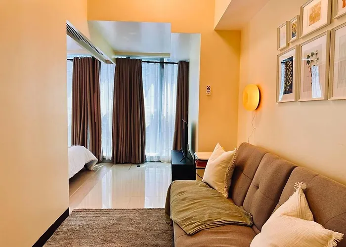 Warm & Cozy 1br Uptown Parksuites T1 Pay Parking 23q Apartamento *