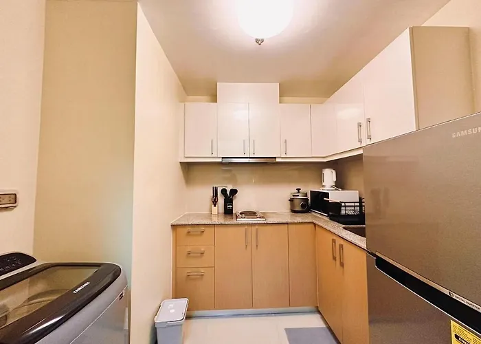 Apartment Warm & Cozy 1br Uptown Parksuites T1 Pay Parking 23q *