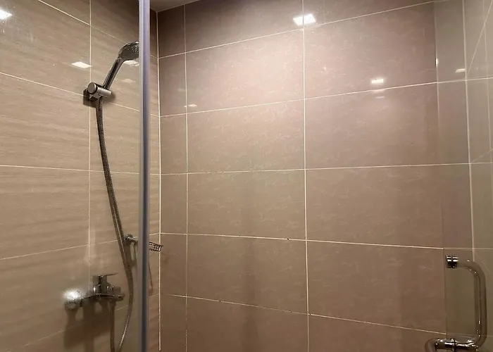 Apartamento Warm & Cozy 1br Uptown Parksuites T1 Pay Parking 23q